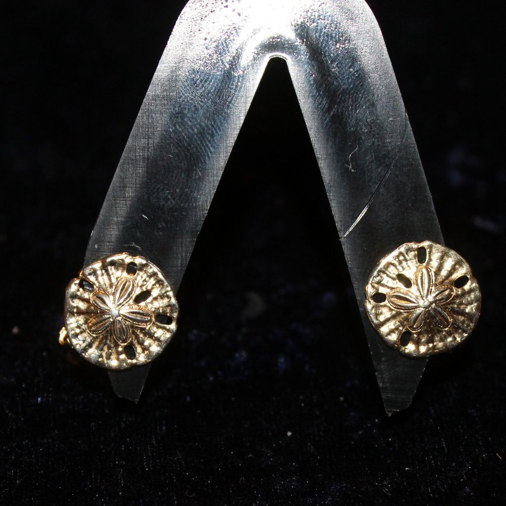 Gold Toned Sand dollar Clip on Earrings